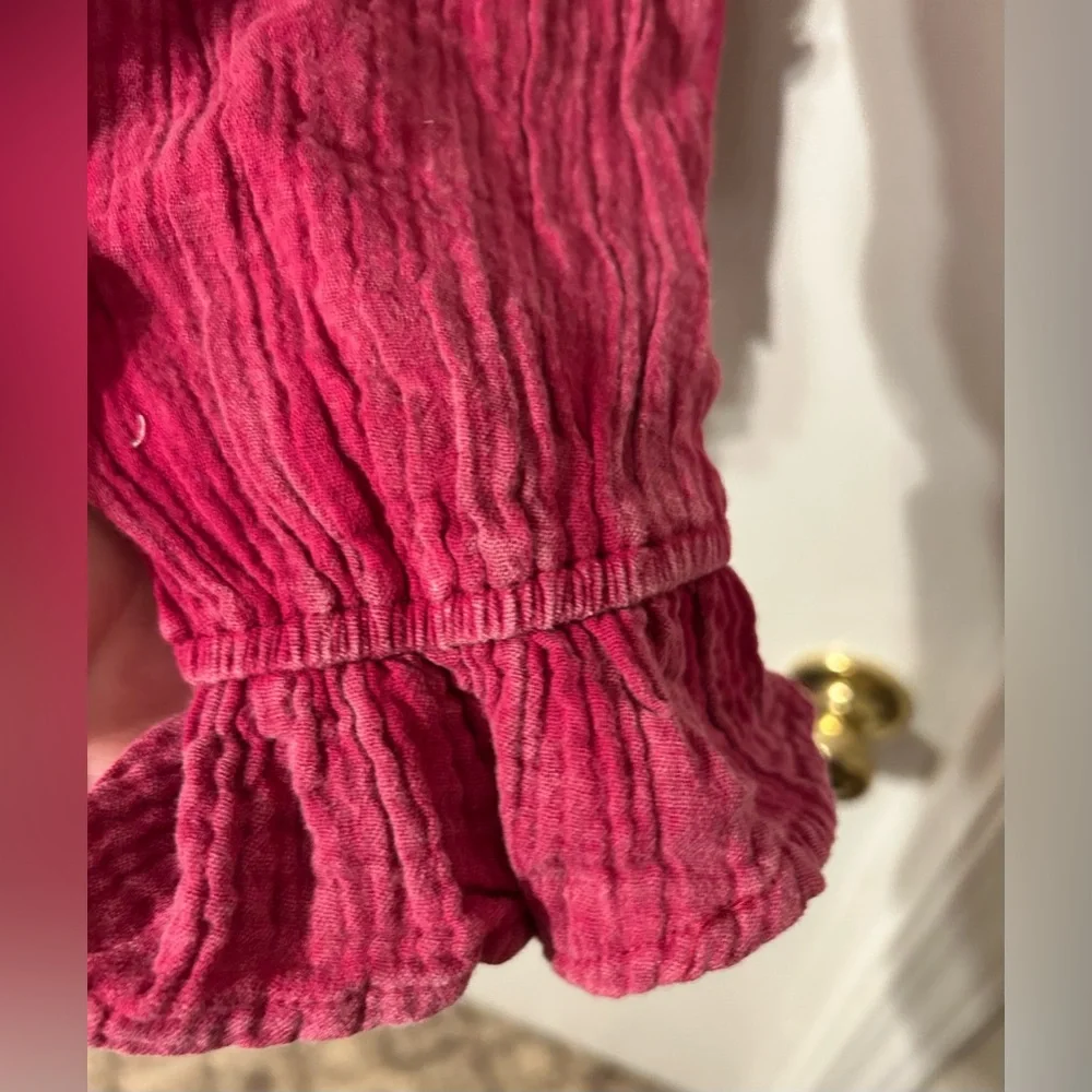 Ott Magenta Ruffle Hem Top - Picture 7 of 11